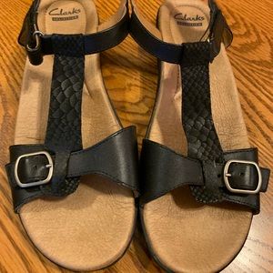 Clarks Sandals size 9.0